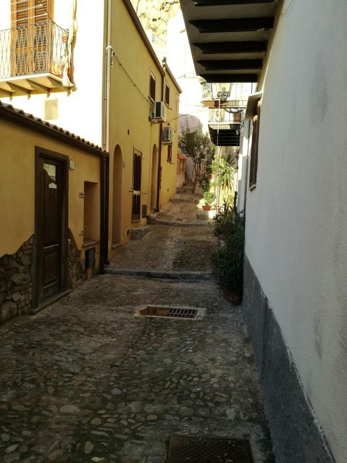 Domunua Holiday House Cefalù Dış mekan fotoğraf